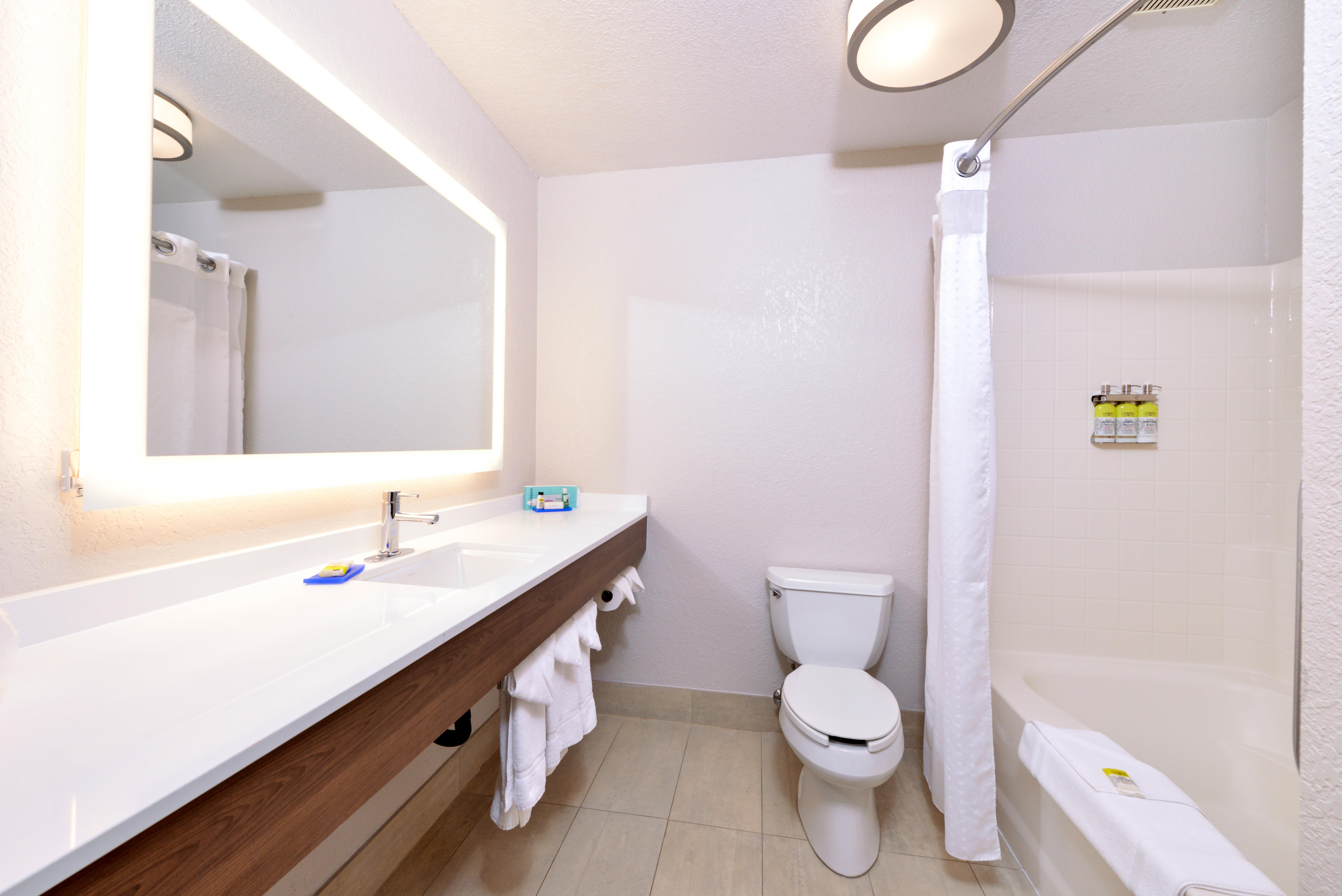 Holiday Inn Express Hotel & Suites Arcata/Eureka-Airport Area By Ihg McKinleyville Eksteriør bilde